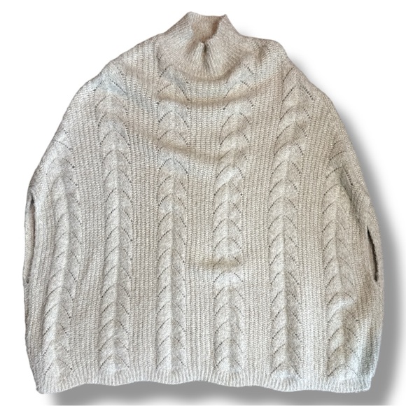 Anthropologie Akemi + Kin Rosie Pointelle Knit Sweater Poncho One Size - Picture 2 of 9